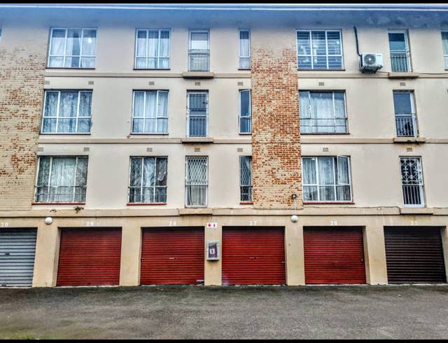 2 BEDROOM APARTMENT FOR SALE IN MONTCLAIR